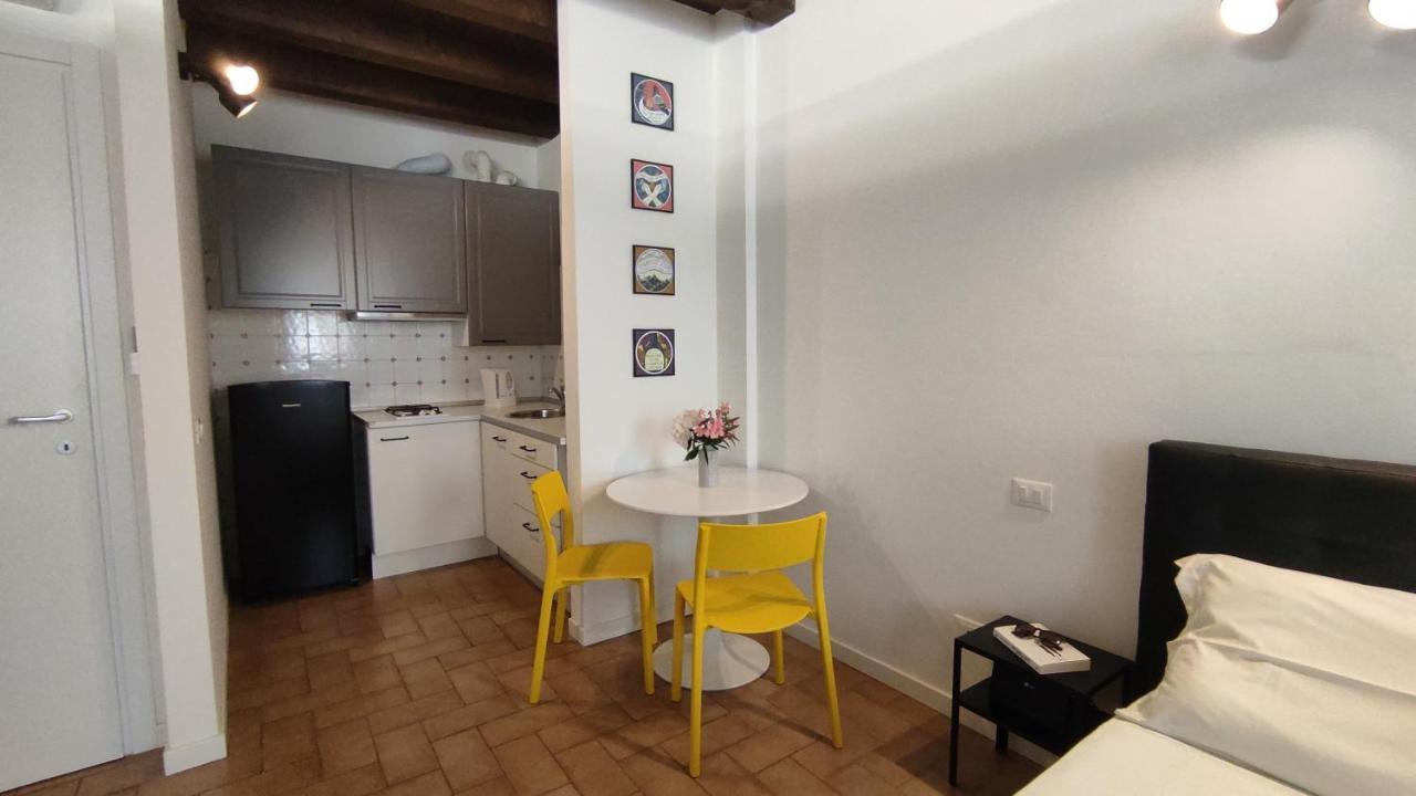 Apartamento El Postesin Verona Exterior foto