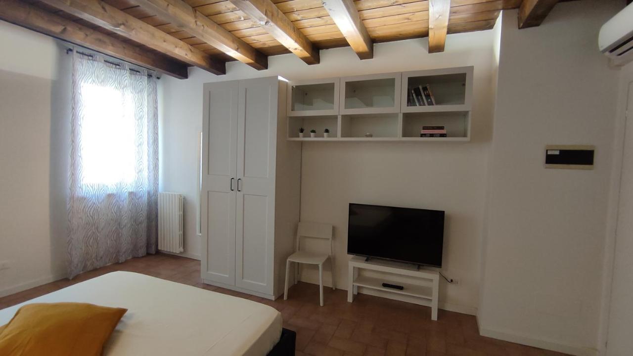 Apartamento El Postesin Verona Exterior foto